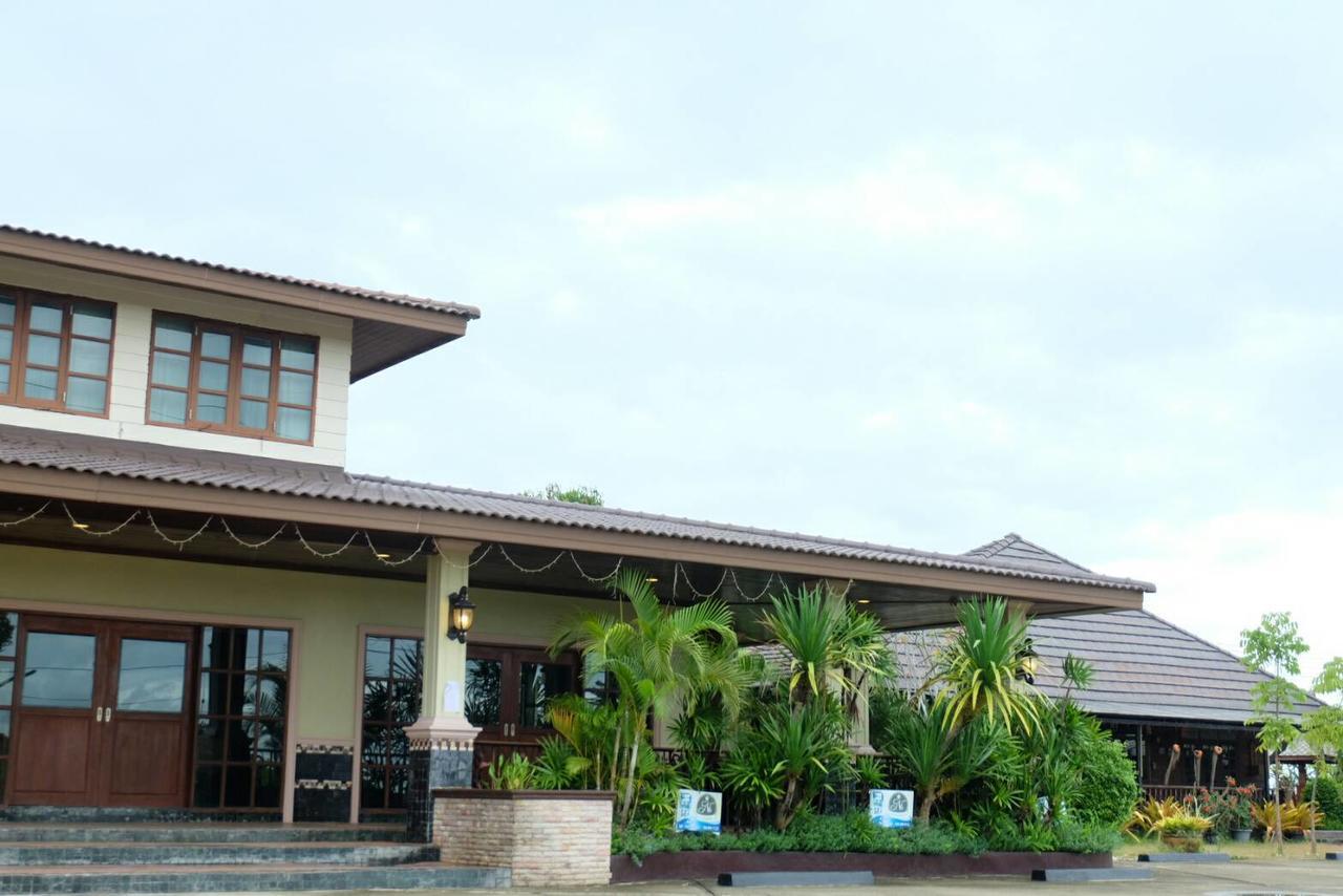 Northstar Hotel & Resort Ban Mae Kon Luaran gambar