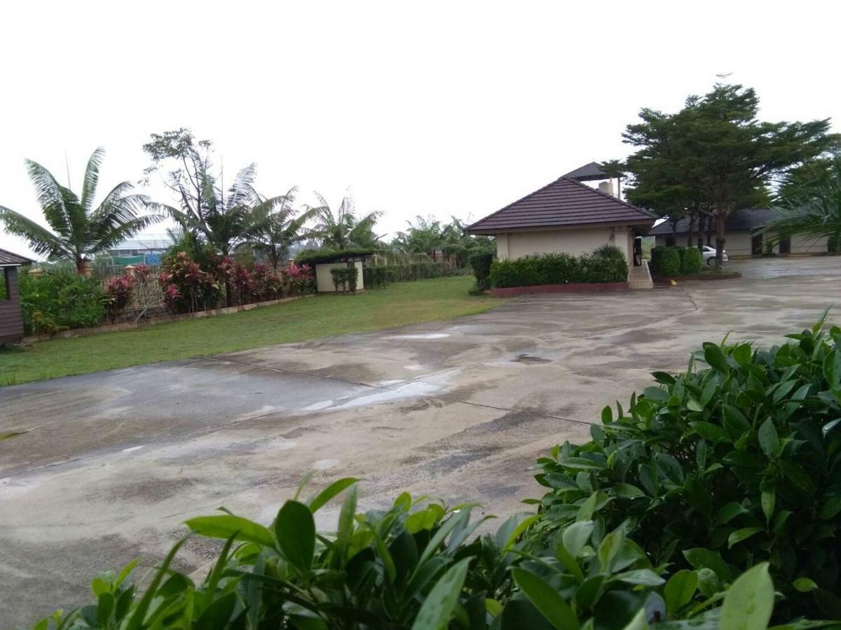 Northstar Hotel & Resort Ban Mae Kon Luaran gambar