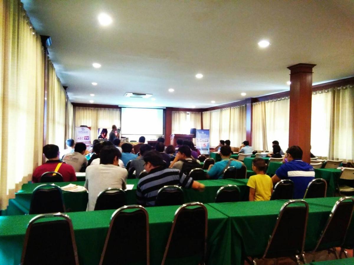 Northstar Hotel & Resort Ban Mae Kon Luaran gambar