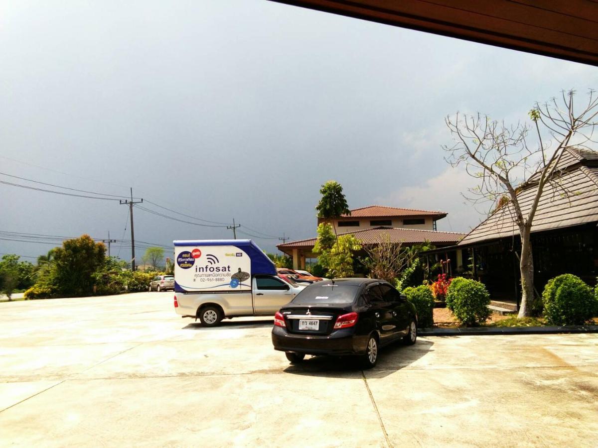 Northstar Hotel & Resort Ban Mae Kon Luaran gambar