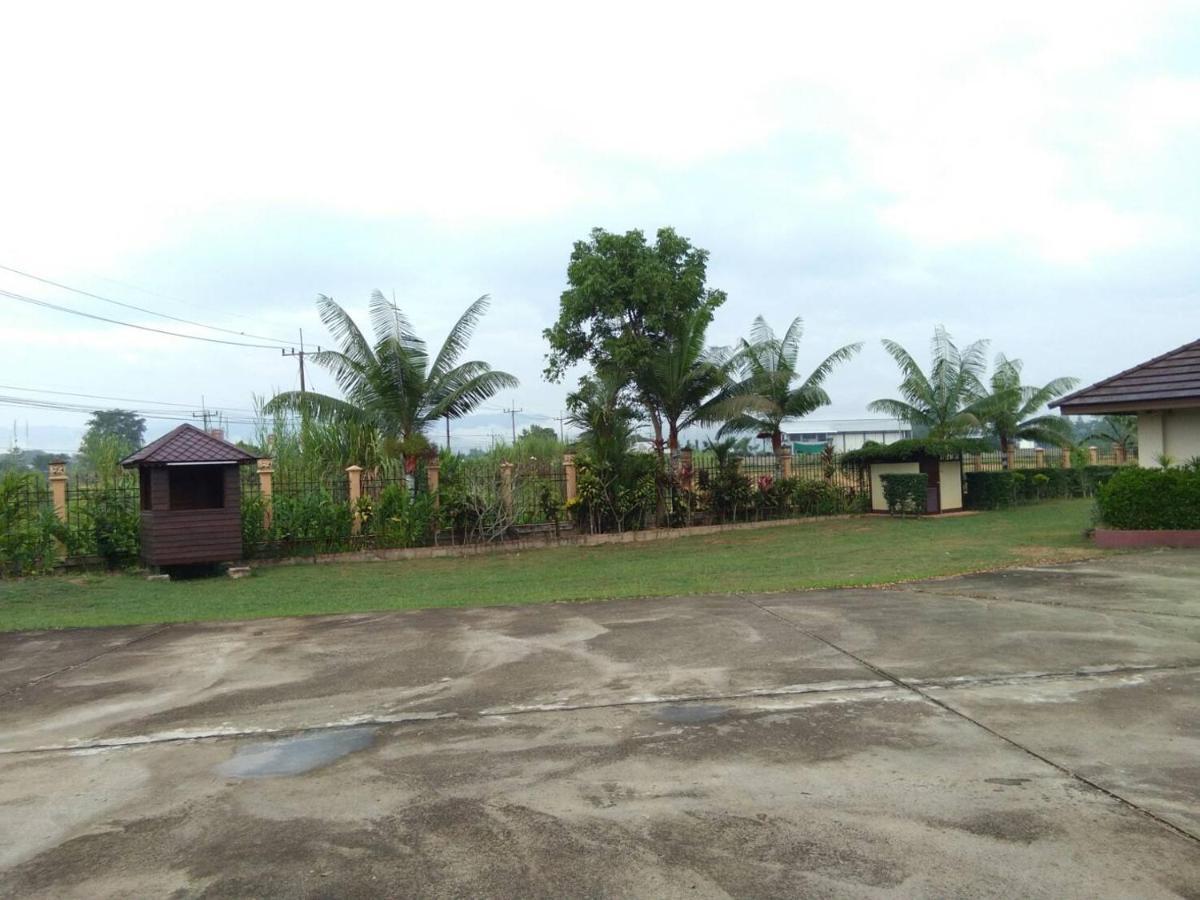 Northstar Hotel & Resort Ban Mae Kon Luaran gambar