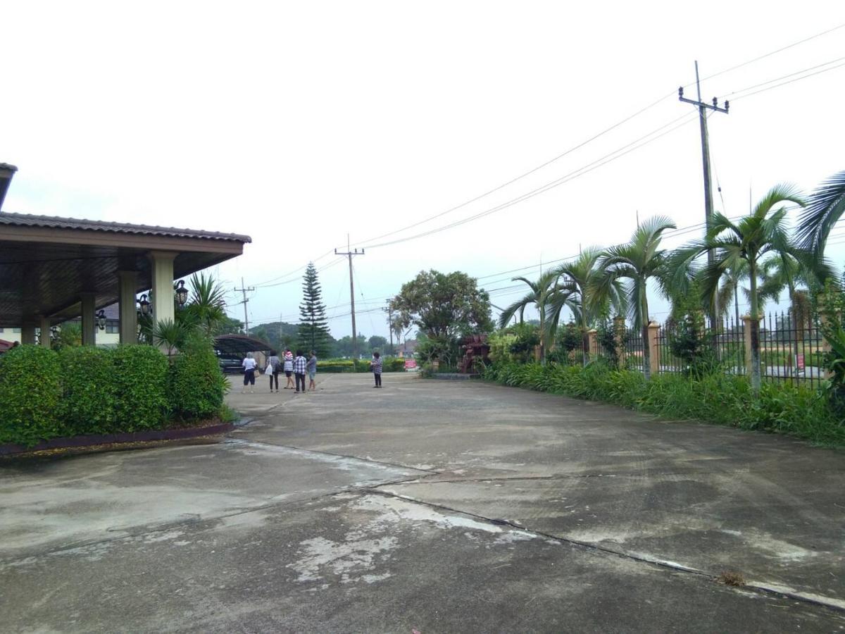 Northstar Hotel & Resort Ban Mae Kon Luaran gambar