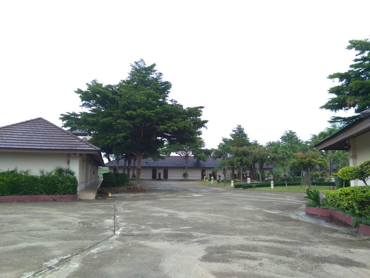 Northstar Hotel & Resort Ban Mae Kon Luaran gambar